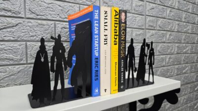 Superhero Bookends by Decorative Bookends2